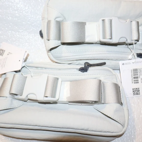 Lululemon Athletica Everywhere Belt Bag Mini Ripstop one size New - Picture 9 of 12
